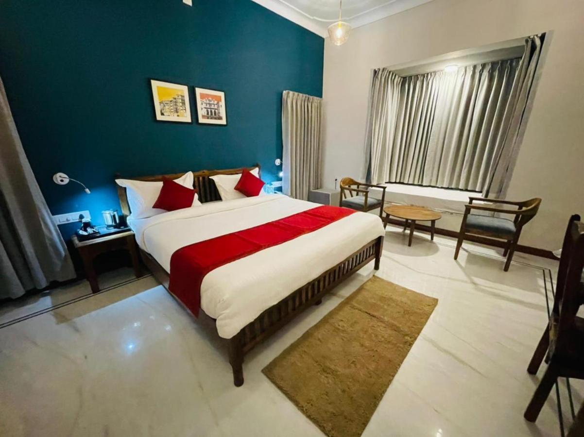 Dheergarh Palace Udaipur Buitenkant foto