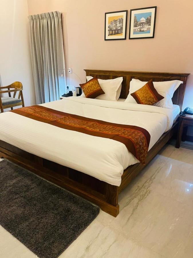 Dheergarh Palace Udaipur Buitenkant foto